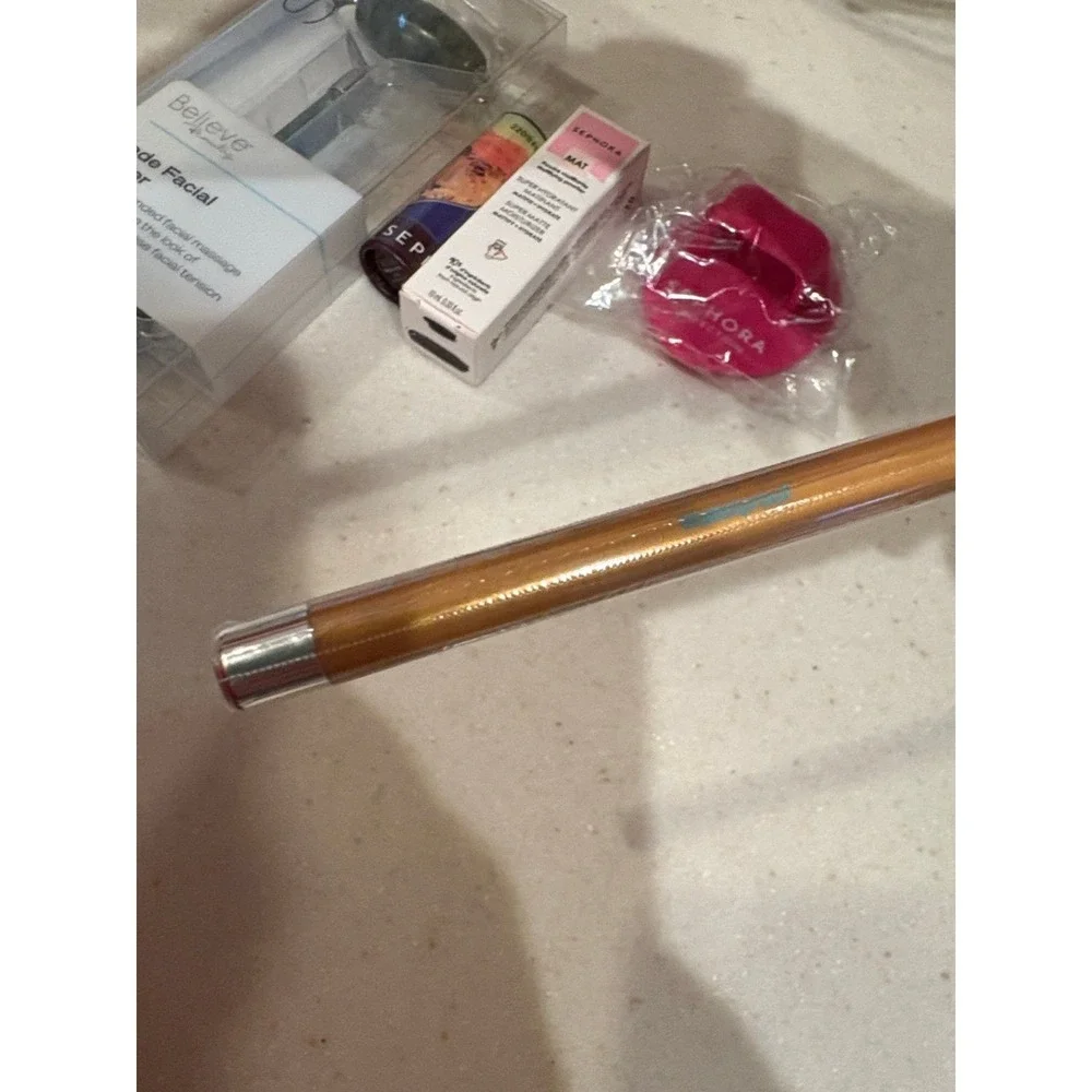 Sephora & Believe Beauty Bundle Womens OS Green Pink New Jade‎ Roller Makeup Set
